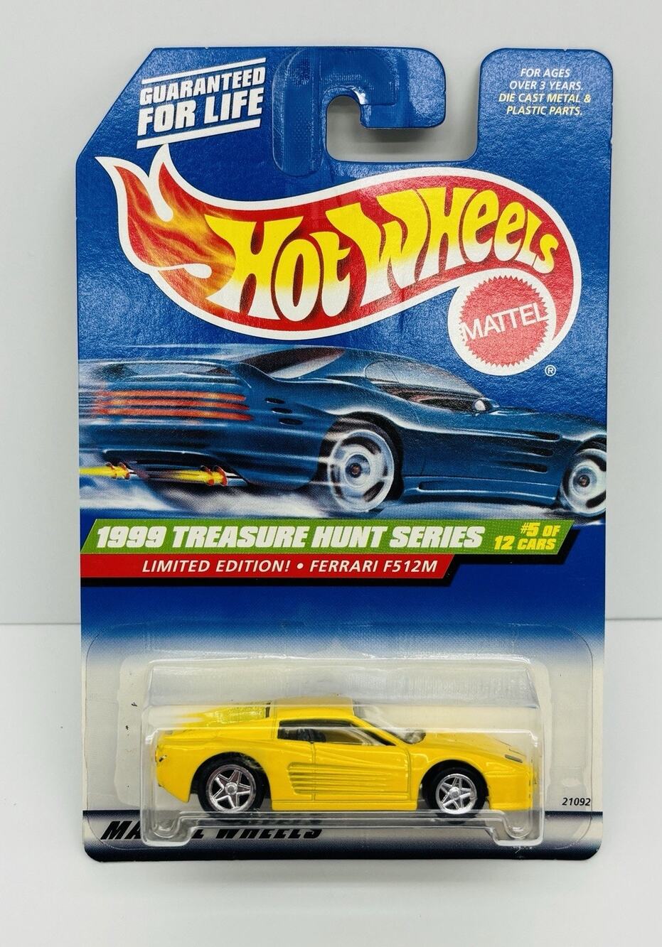 Hot Wheels Ferrari F512M Yellow 1999 Treasure Hunt Series 21092 w/ Protector